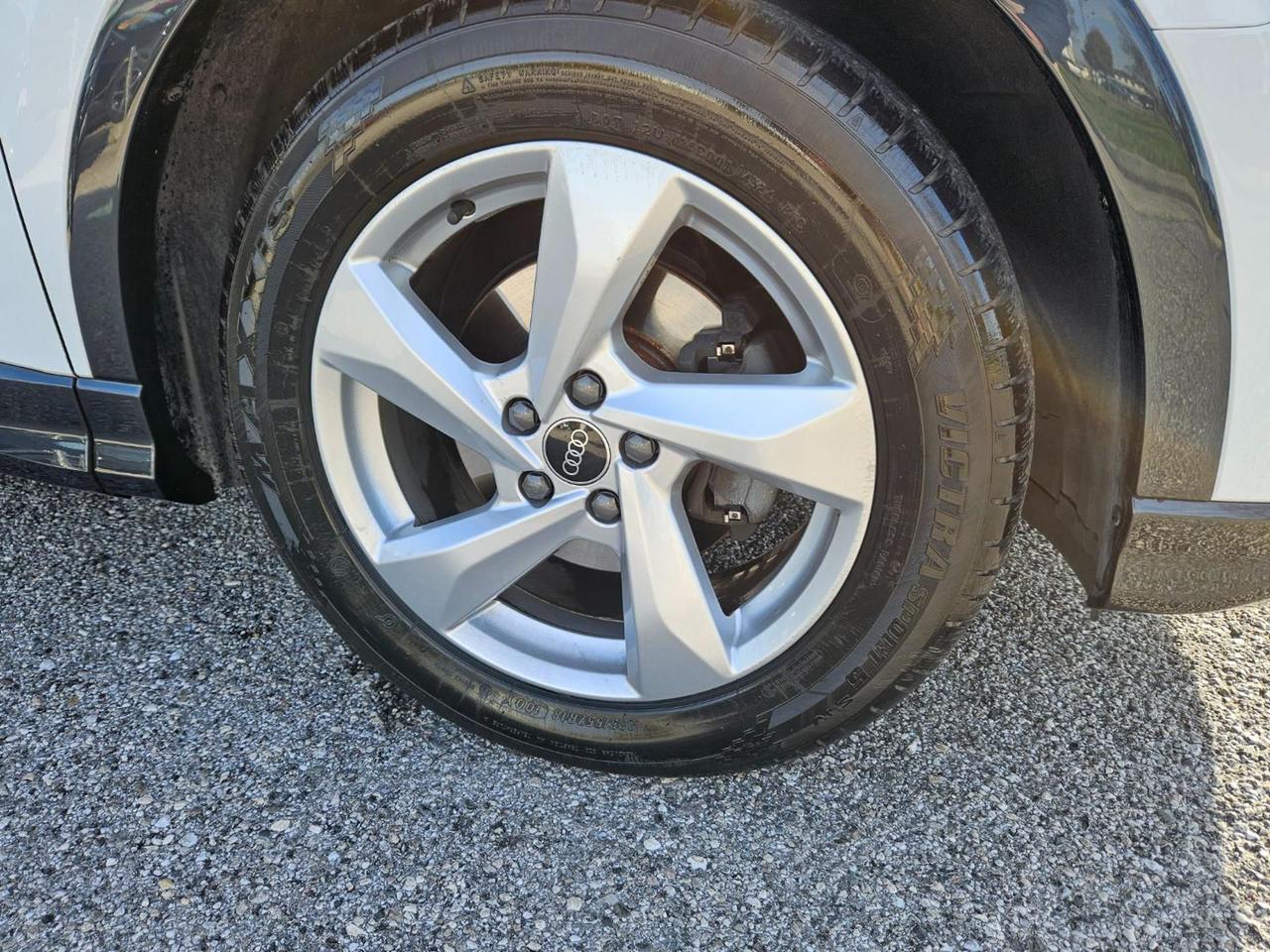 Audi Q3 35 TDI S tronic Business Advanced