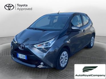 Toyota Aygo Aygo Connect 1.0 VVT-i 72 CV 5 porte x-play