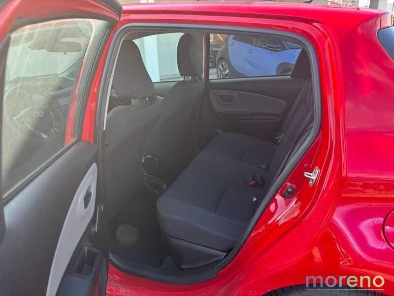 Toyota Yaris 1.5 hybrid Cool
