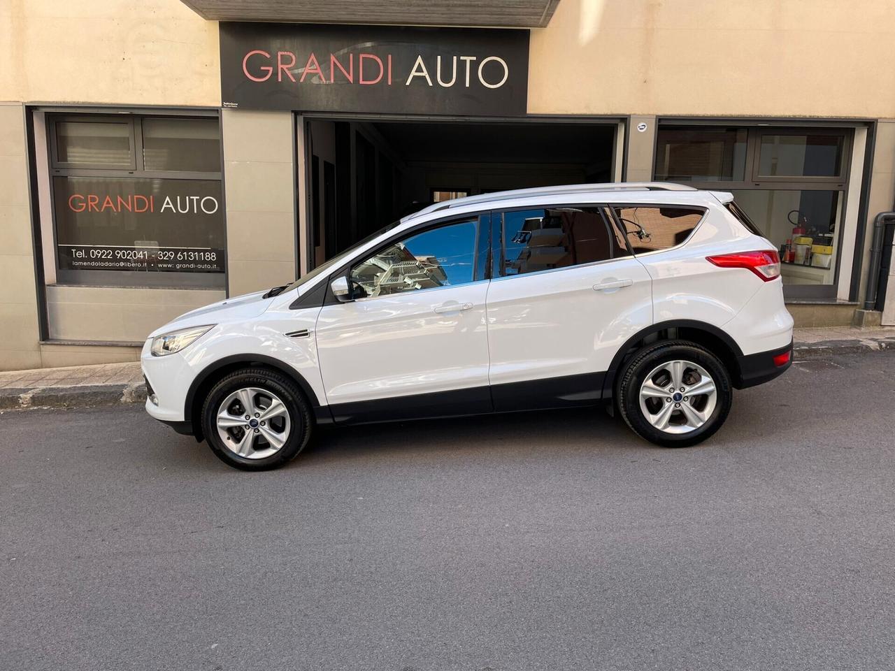 Ford Kuga 2.0 TDCI 120 CV S&S 2WD Titanium