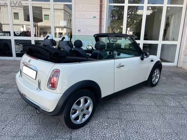 MINI Cabrio 1.6 16V One Chili