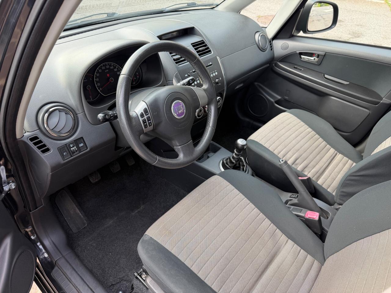 Fiat Sedici 1.9 MJT 4x4 Experience