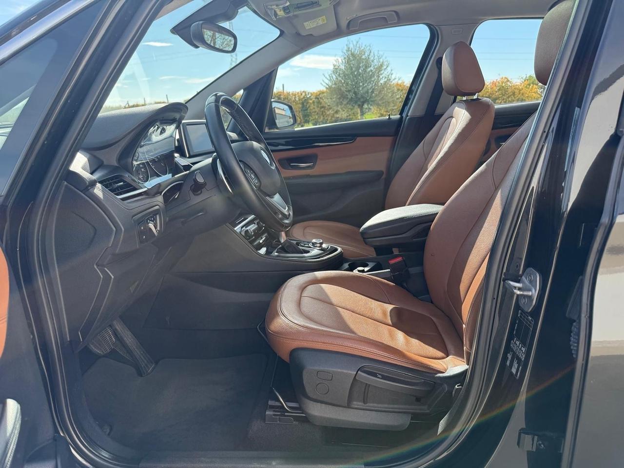 Bmw 2er Active Tourer 218d Luxury