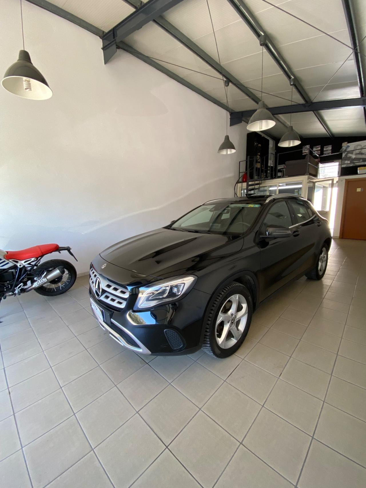 Mercedes-benz GLA 200 d Sport