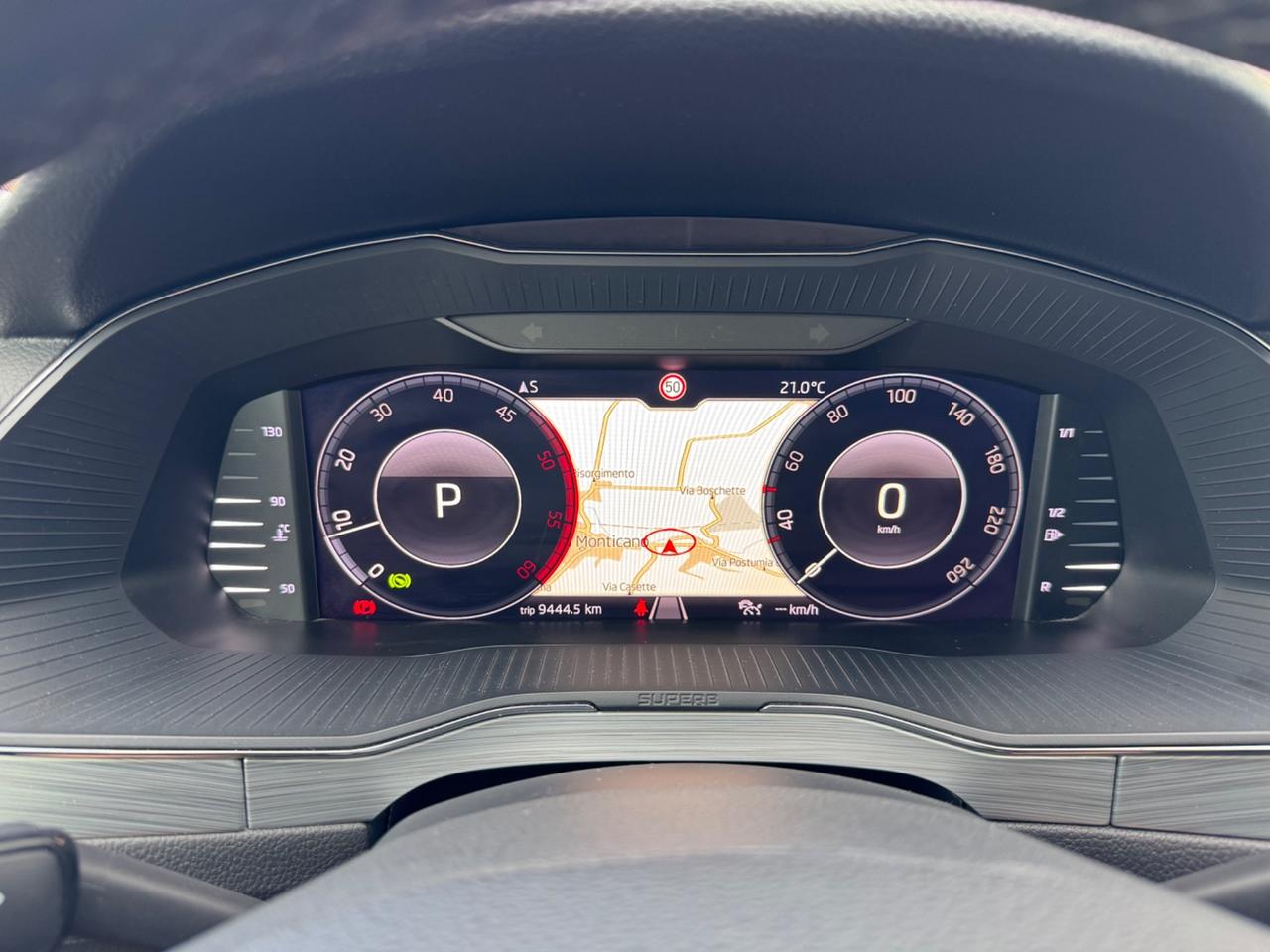 Skoda Superb 2.0 TDI 150 CV SCR DSG Wagon Executive