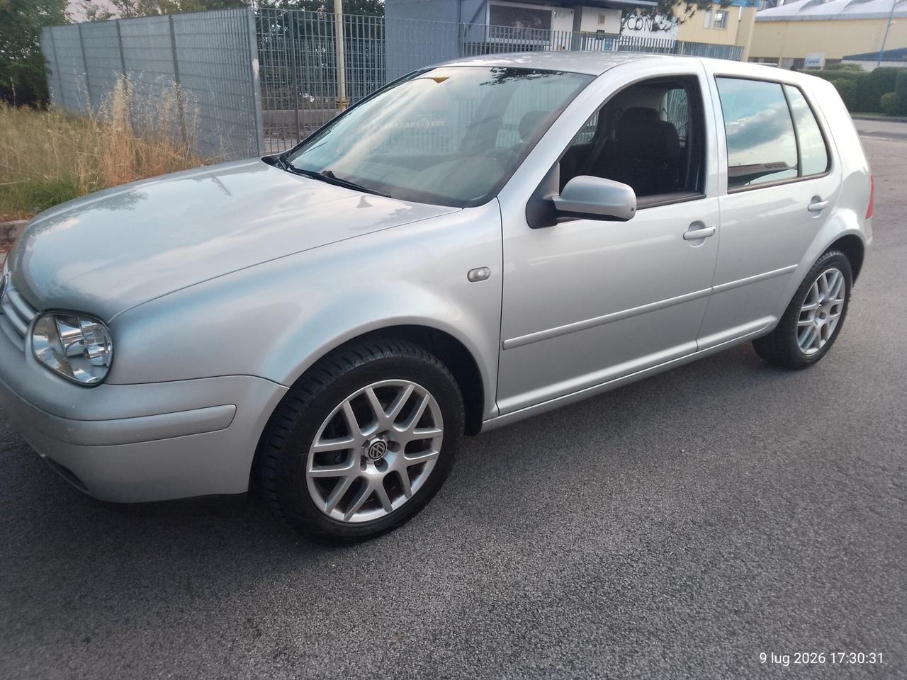 Volkswagen Golf 1.6 16V cat 5p. 2003