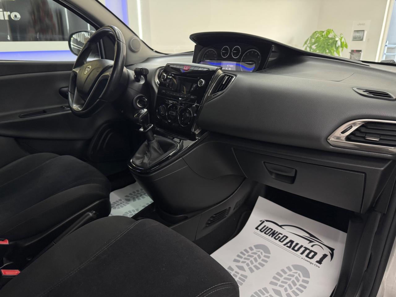 Lancia Ypsilon 1.2 69Cv Platinum Full Optional