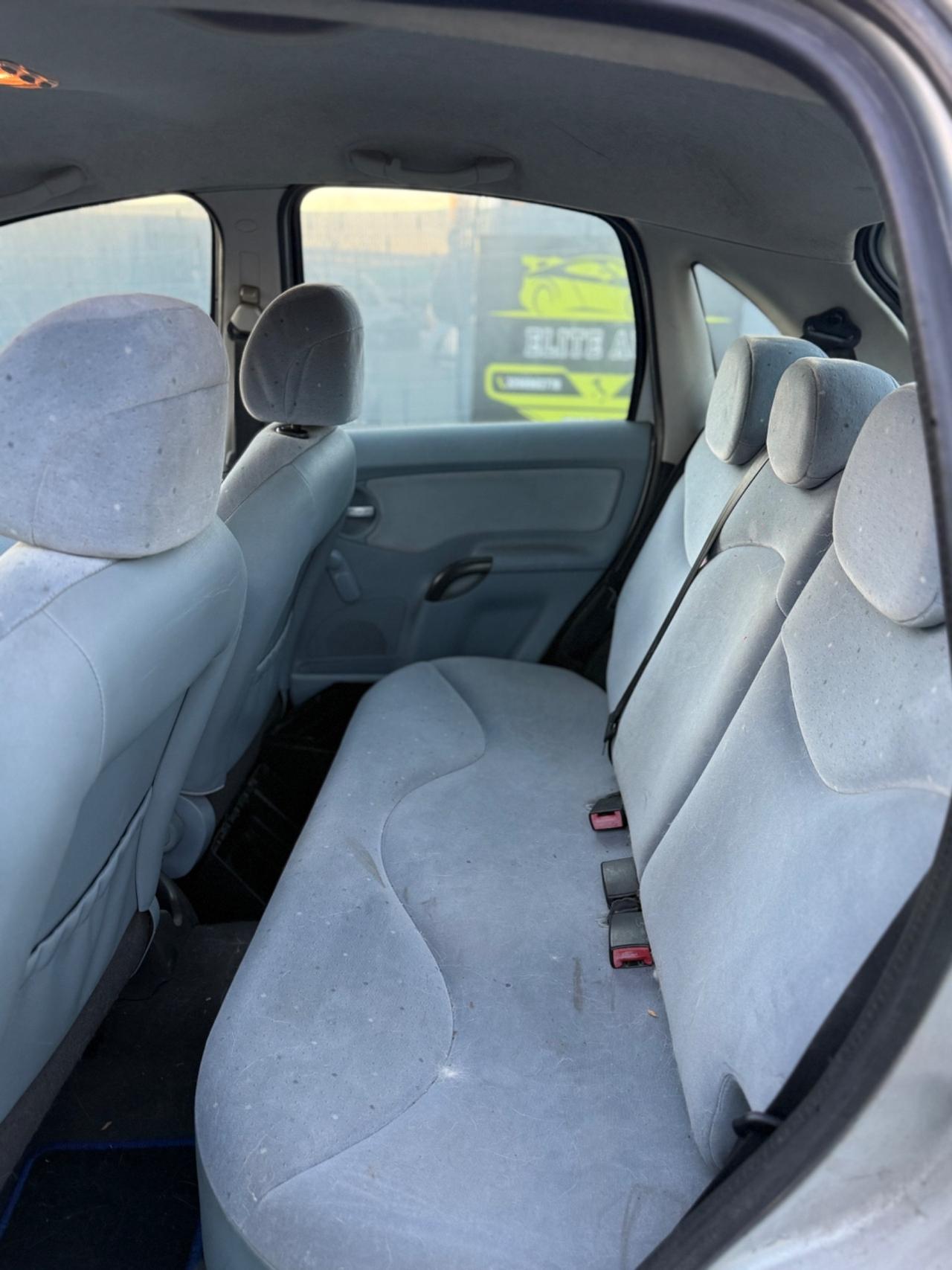 Citroen C3 1.1 BENZINA 5 PORTE NEOPATENTATI