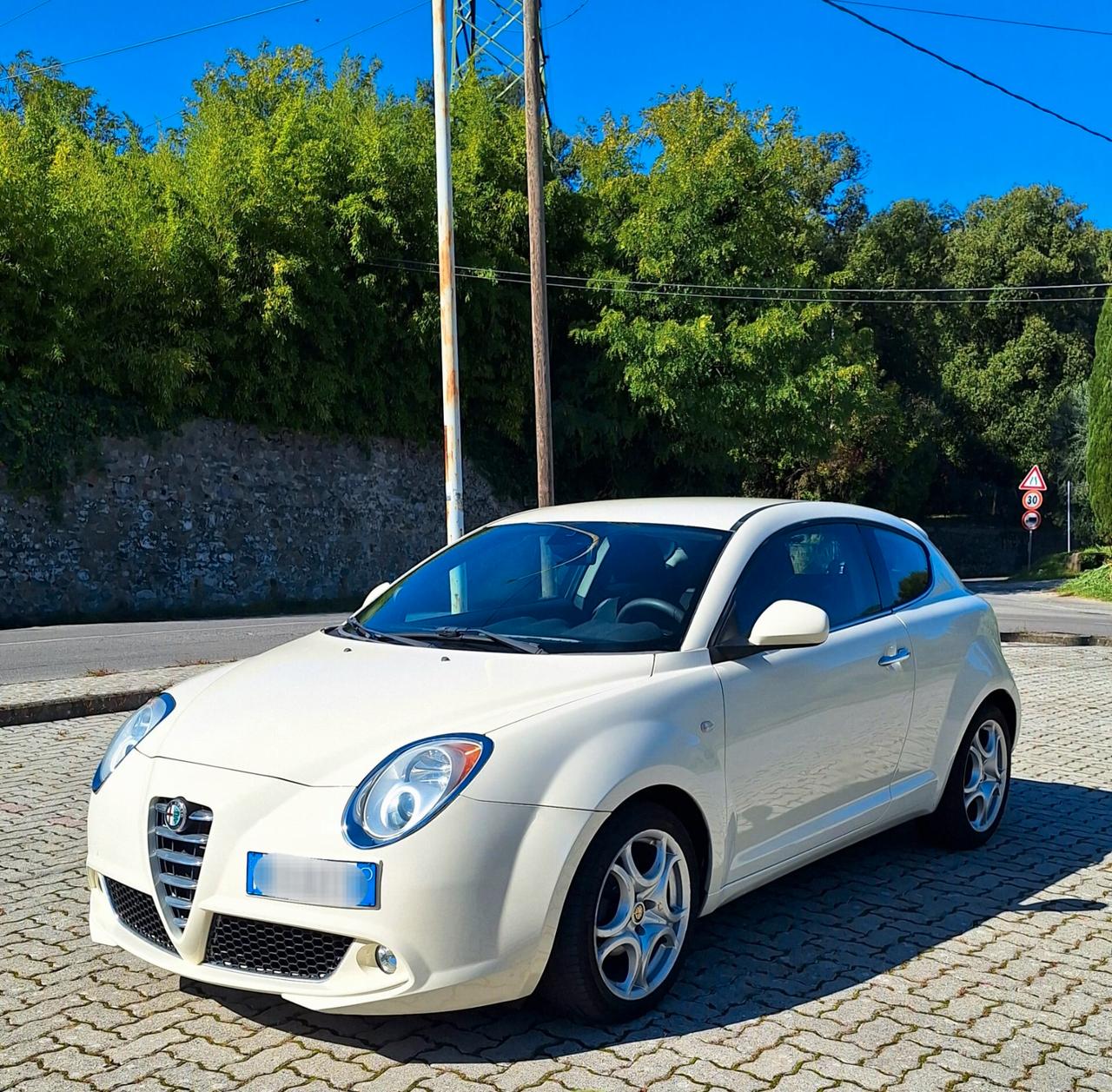 Alfa Romeo MiTo 1.4 benzina - 105cv - Tagliandata - Gomme Nuove