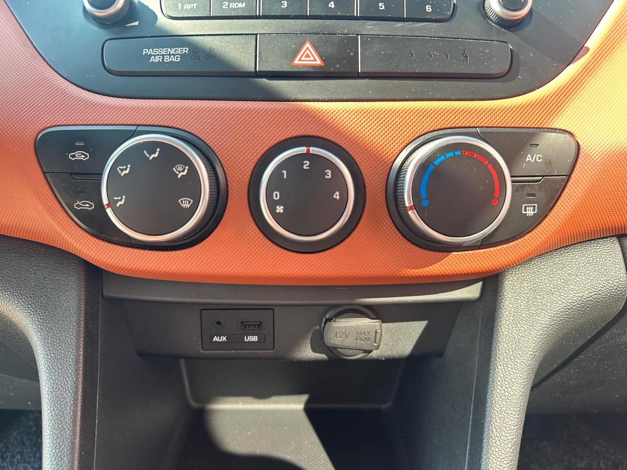 Hyundai i10 1.0 MPI Login