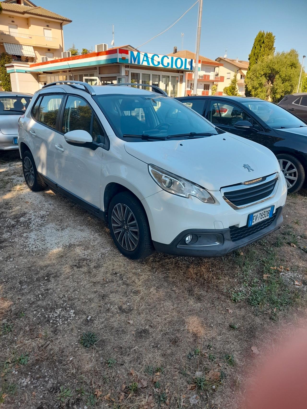 Peugeot 2008 1.6 e-HDi 92 CV