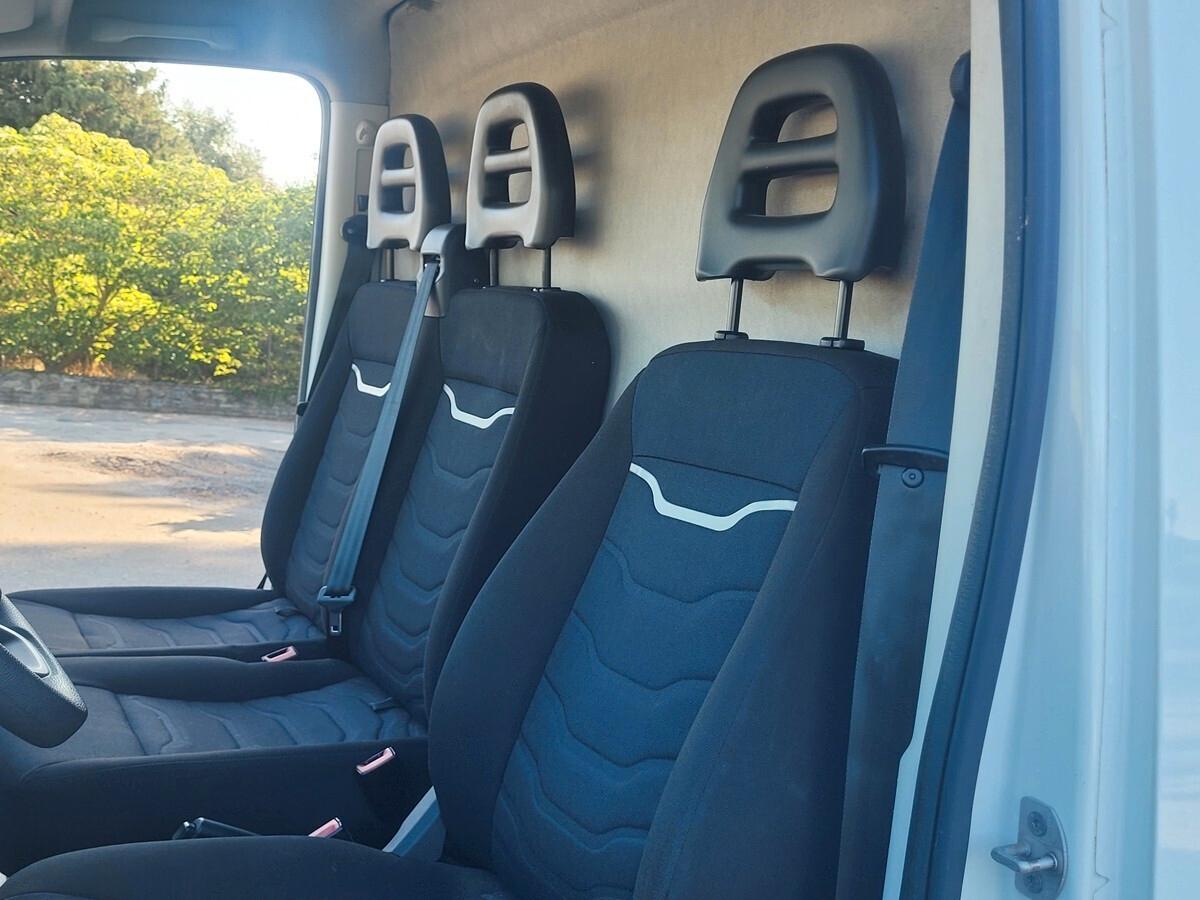IVECO DAILY 35S12 V 3520 H2 FP