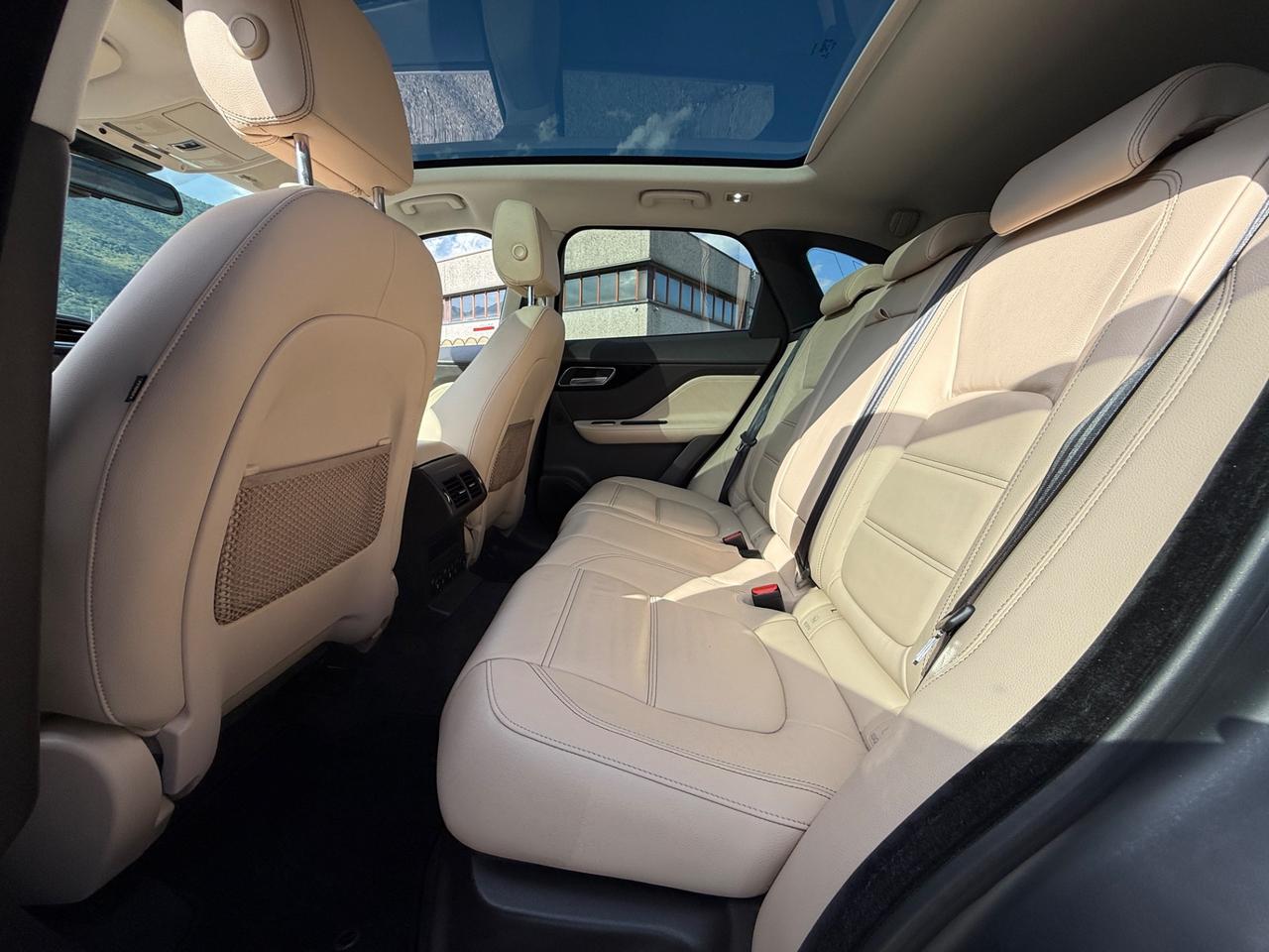 JAGUAR F-Pace 2.0 D 180 CV AWD aut. Portfolio 2018