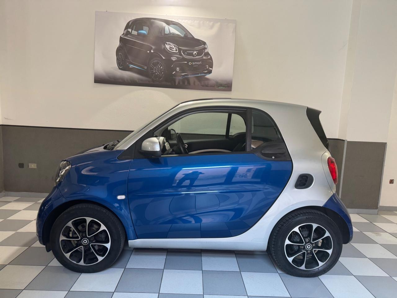 Smart ForTwo 70 1.0 Passion benzina garanzia