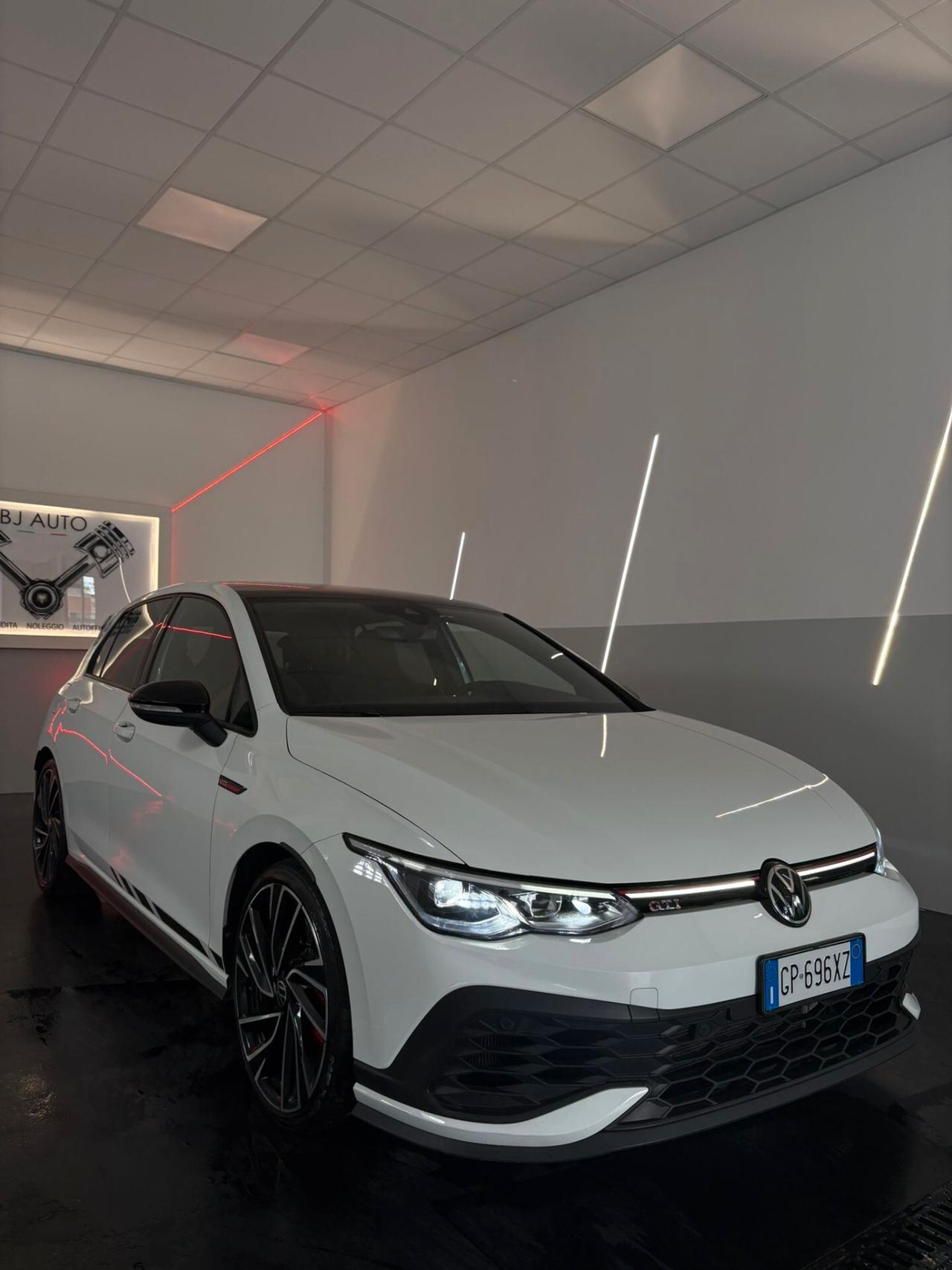 Volkswagen Golf GTI 2.0 TSI DSG Clubsport 45