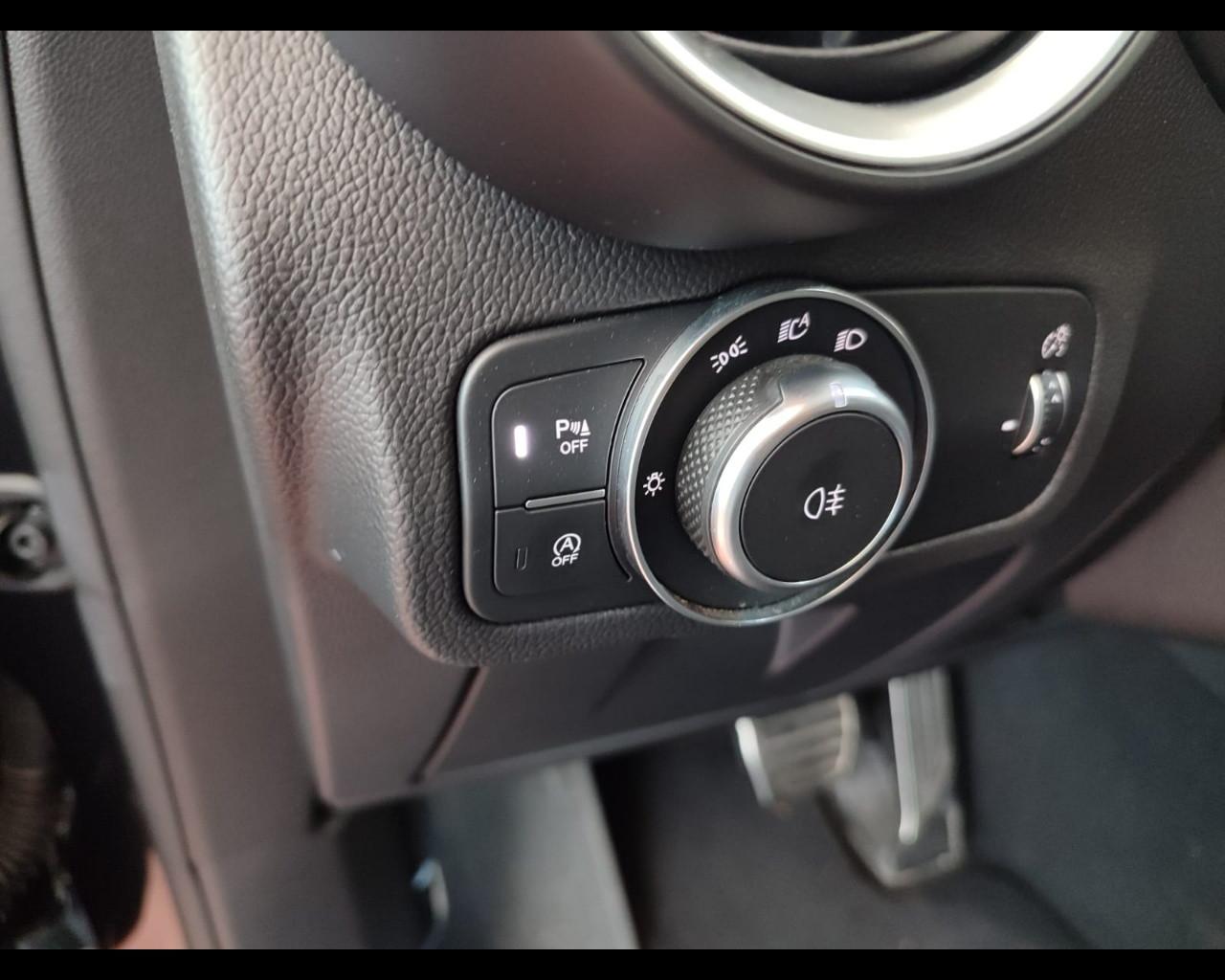 ALFA ROMEO Stelvio 2.2 Turbodiesel 160 CV AT8 RWD Ti