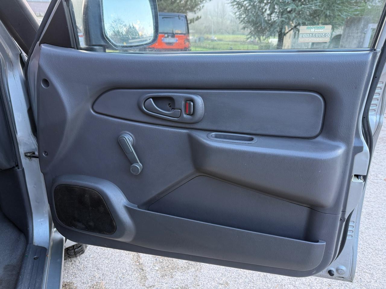 Mitsubishi L200 2.5 TDI 4WD Pick-up