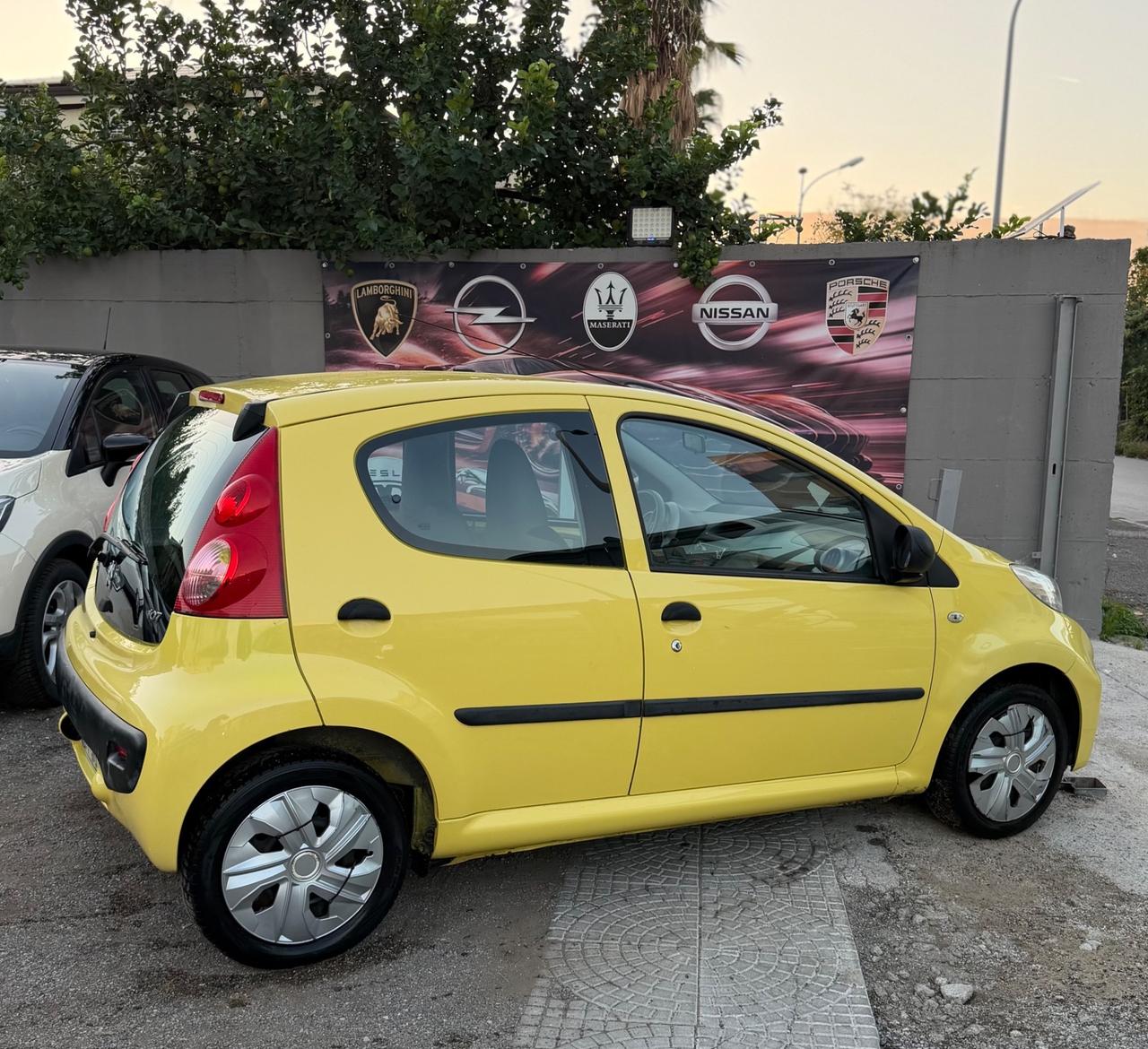 Peugeot 107 1.0 68CV 5p. Sweet Years