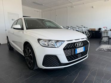 Audi A1 SPB 25 1.0 TFSI Identity Black