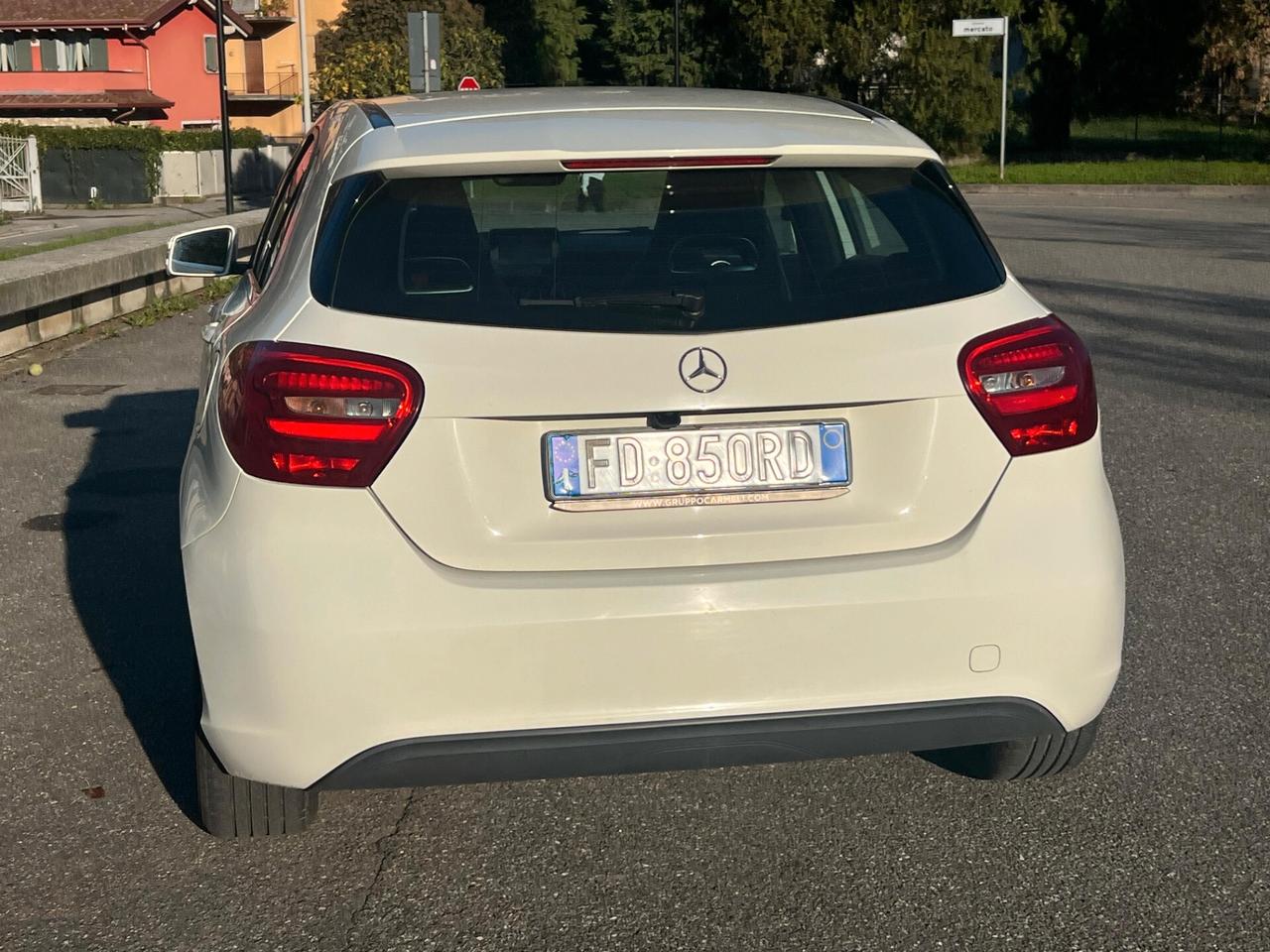 Mercedes-benz A 180 A 180 d Business