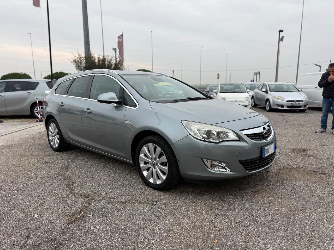 Opel Astra 1.4 100CV Sports Tourer Cosmo