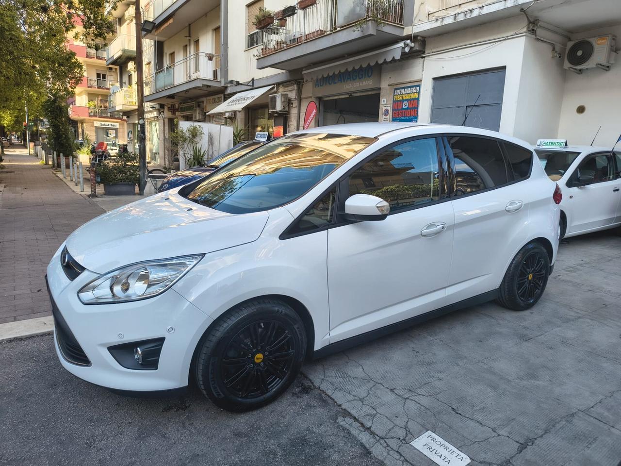 Ford C-Max 1.0 EcoBoost 100CV Titanium