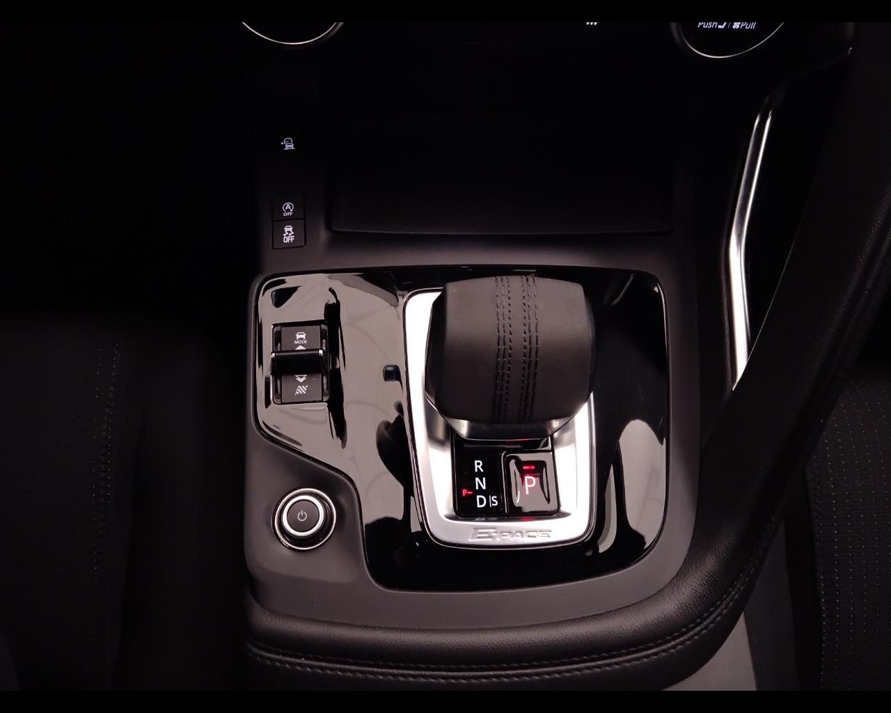 JAGUAR E-Pace 2021 - E-Pace 2.0d i4 mhev R-Dynamic SE awd 163cv aut