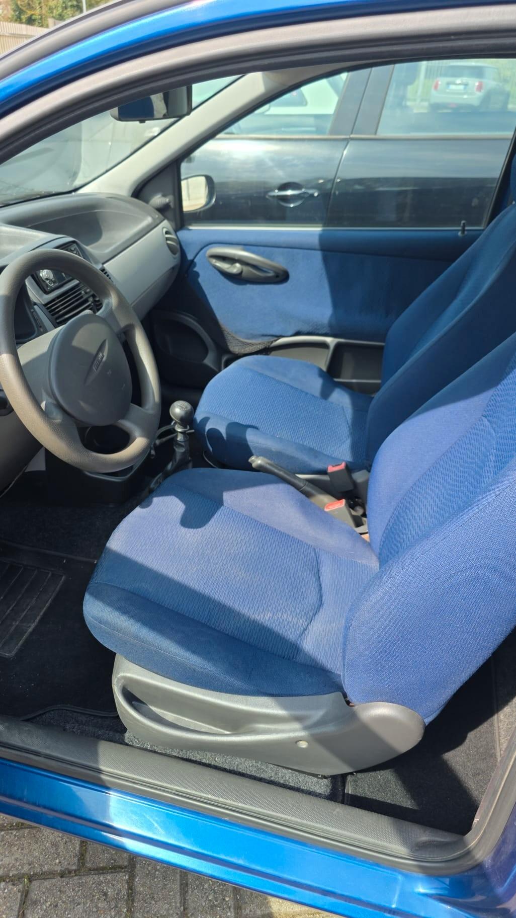 Fiat Punto 1.2i 16V cat 3 porte ELX