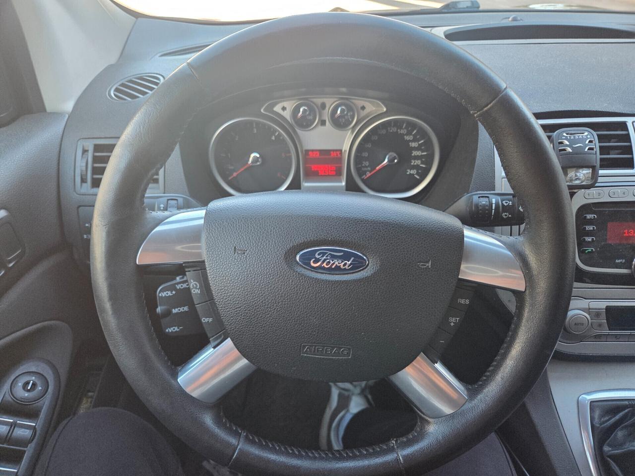 Ford Kuga 2.0 TDCi 136 CV 4WD Titanium DPF