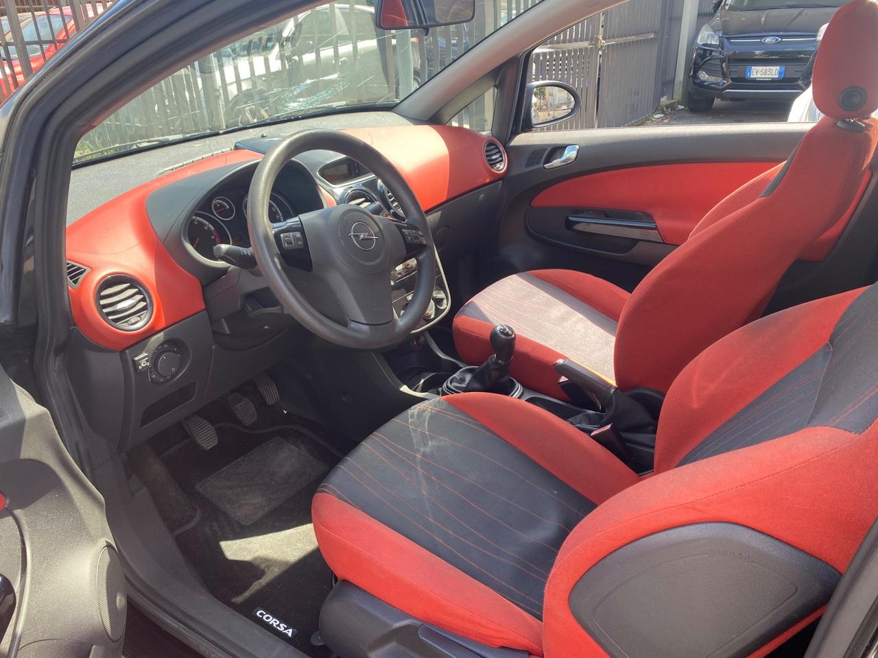 Opel Corsa 1.2 3 porte gpl
