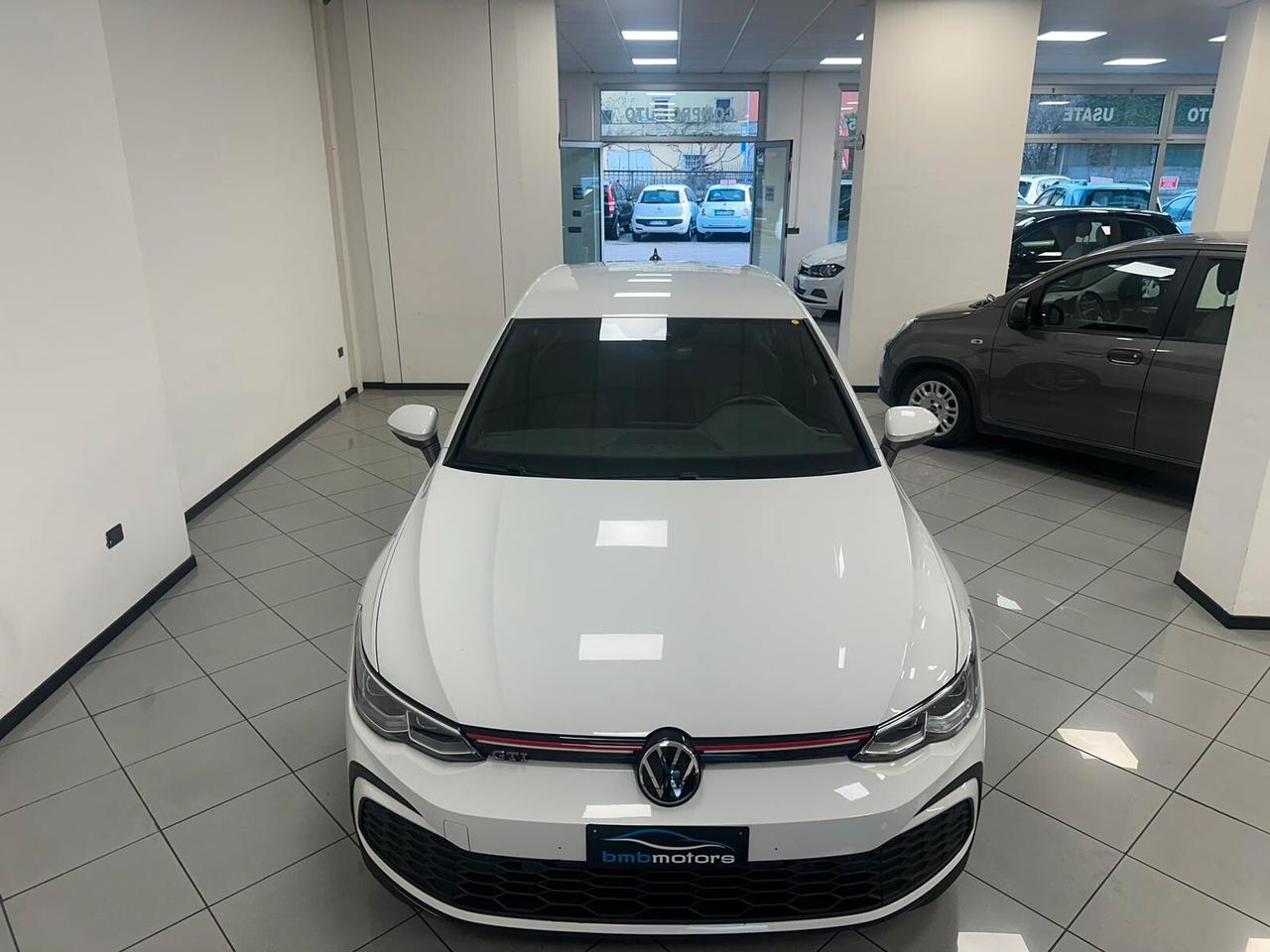 Volkswagen Golf GTI 2.0 TSI