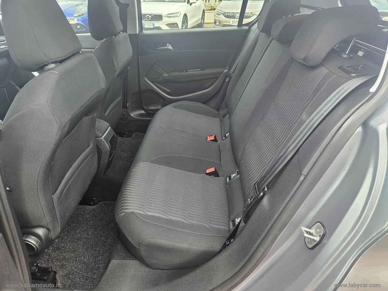 PEUGEOT 308 BlueHDi 100 S&S Business N1