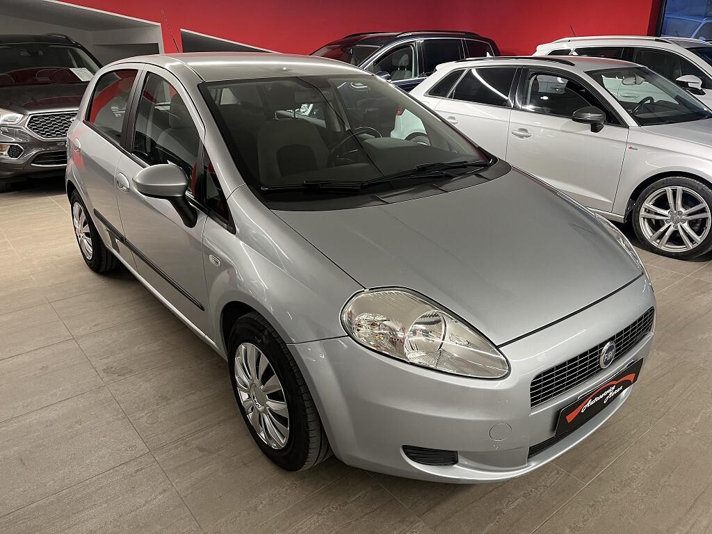 Fiat Grande Punto 1.3 MJT 75 CV 5 porte Dynamic