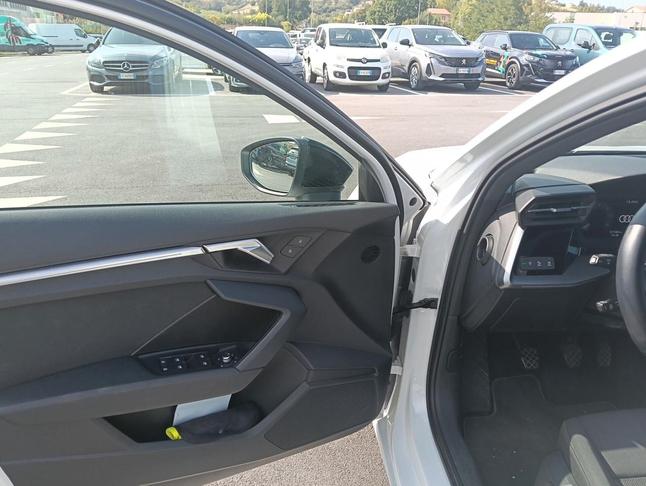 Audi A3 SPB 30 TDI Business