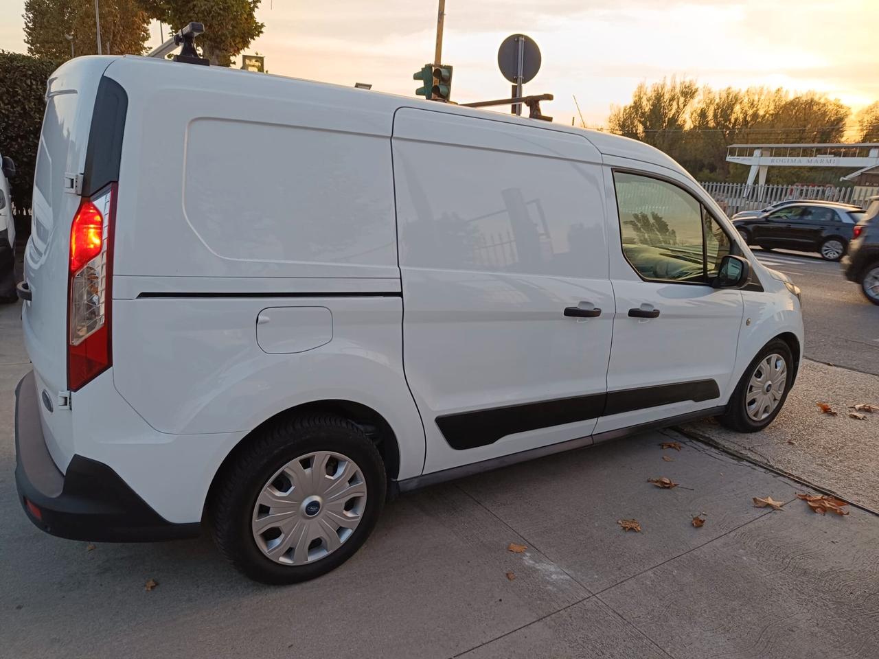 Ford Transit CONNECT 1.5 TDCi 100 CV L2 H1 3 POSTI