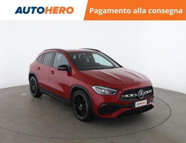 MERCEDES-BENZ GLA 200 d Automatic Premium