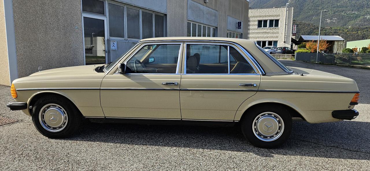 Mercedes-benz 200 *ISCRITTA ASI