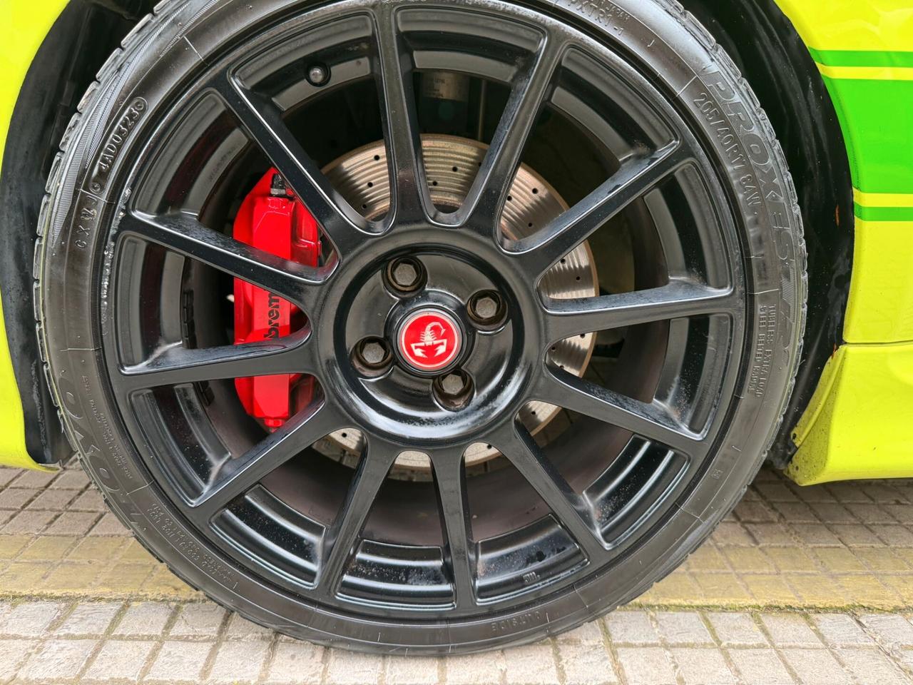 Abarth 595 1.4 Turbo T-Jet 180 CV Competizione