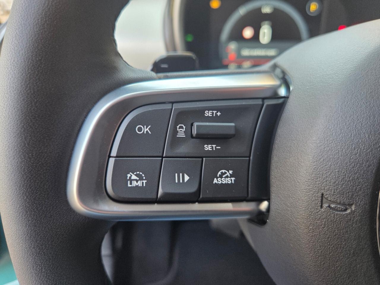 Fiat 600 Hybrid 110 CV DCT MHEV La Prima KM0