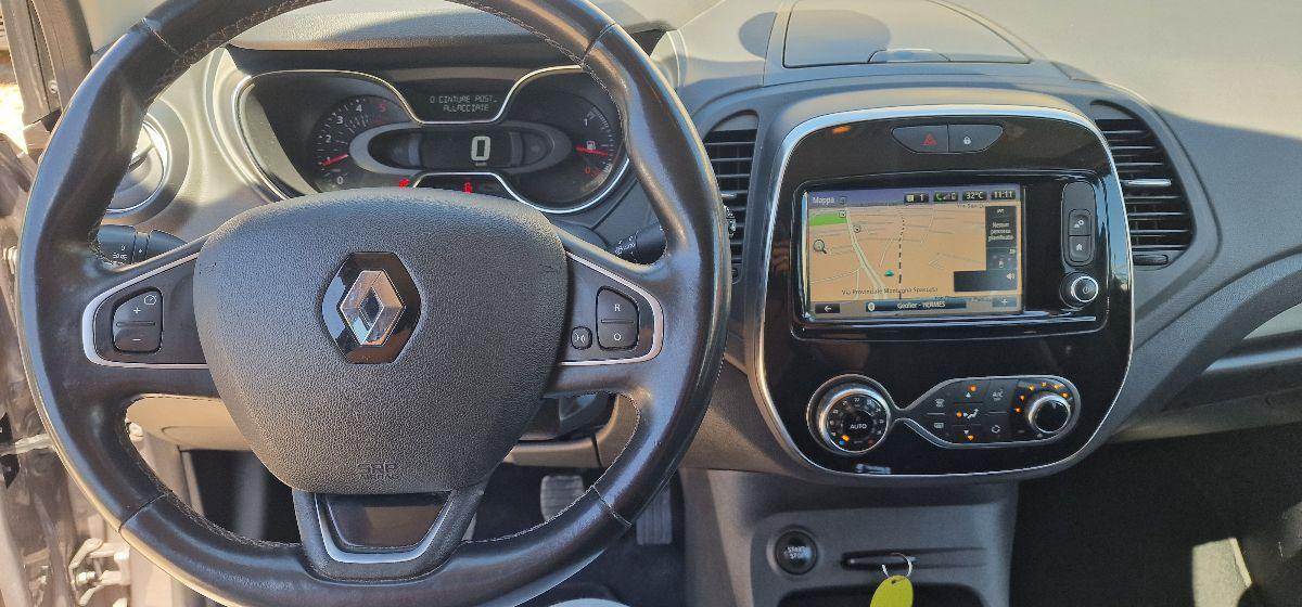 RENAULT Captur 1.5 DCI 110 CV Energy Intense