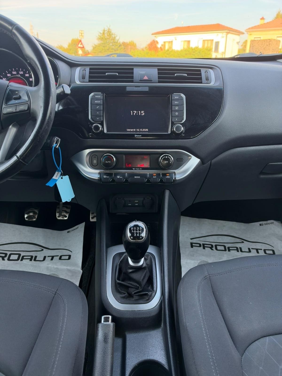 Kia Rio 1.4 CRDi 5p. Cool