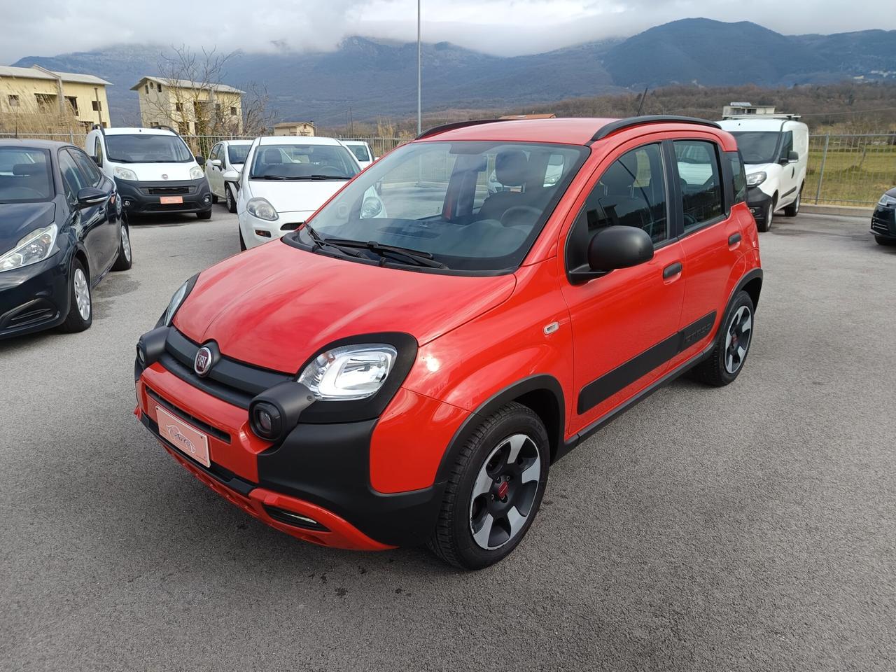 Fiat Panda 1.0 S&S Hybrid City Cross 70cv