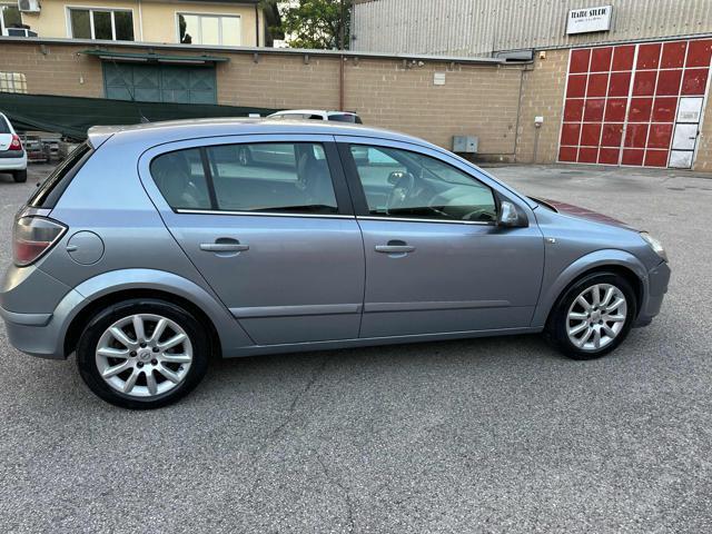 OPEL Astra Benzina/Metano 1.6 16V Twinport 5p Bellissima