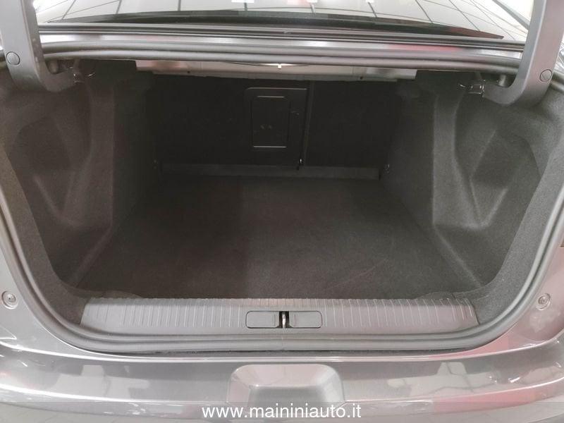 Citroën C4 X 1.2 130cv EAT8 Max + Car Play Cambio Automatico