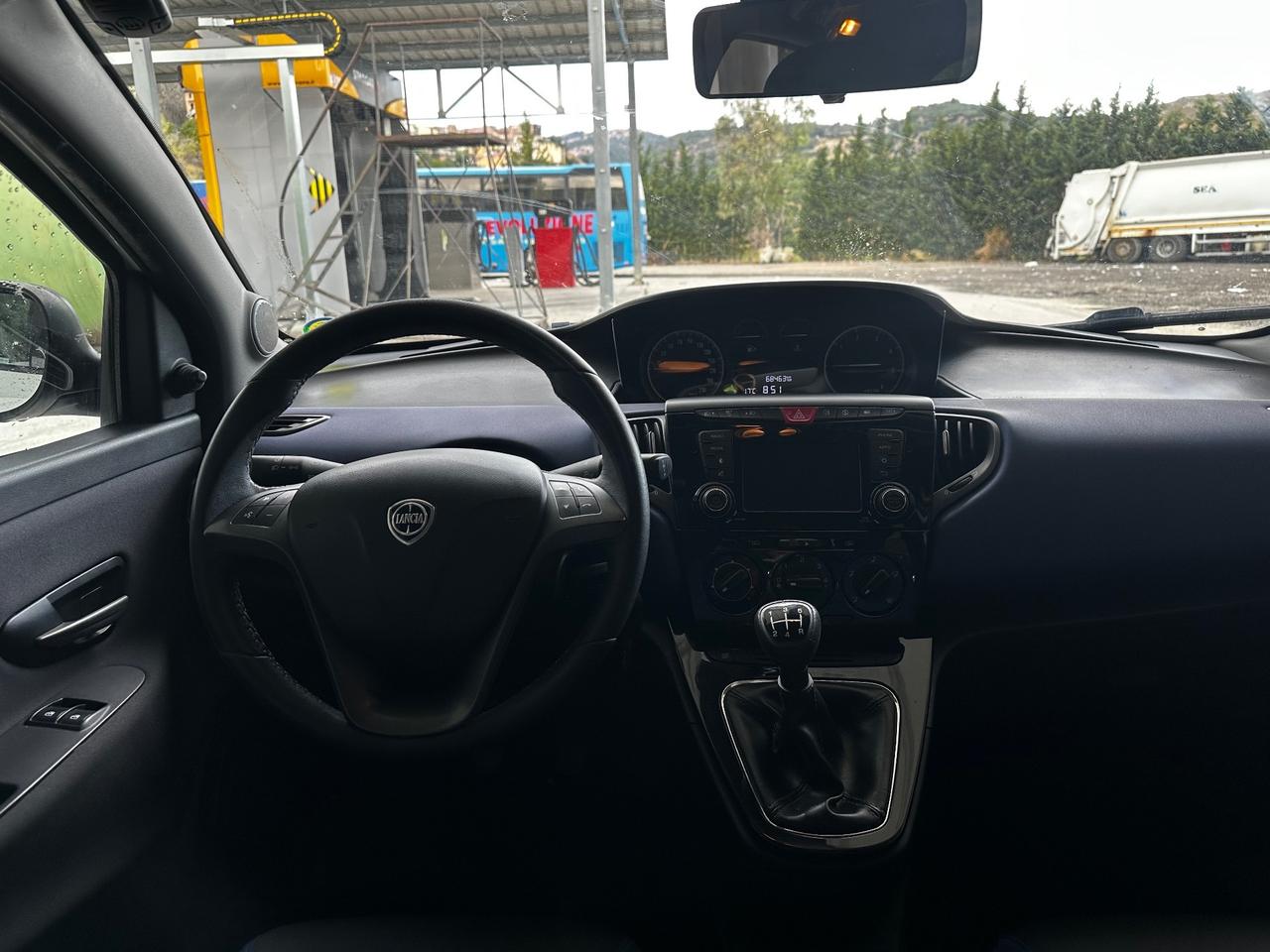 Lancia Ypsilon 1.3 MJT 16V 95 CV 5 porte S&S Gold