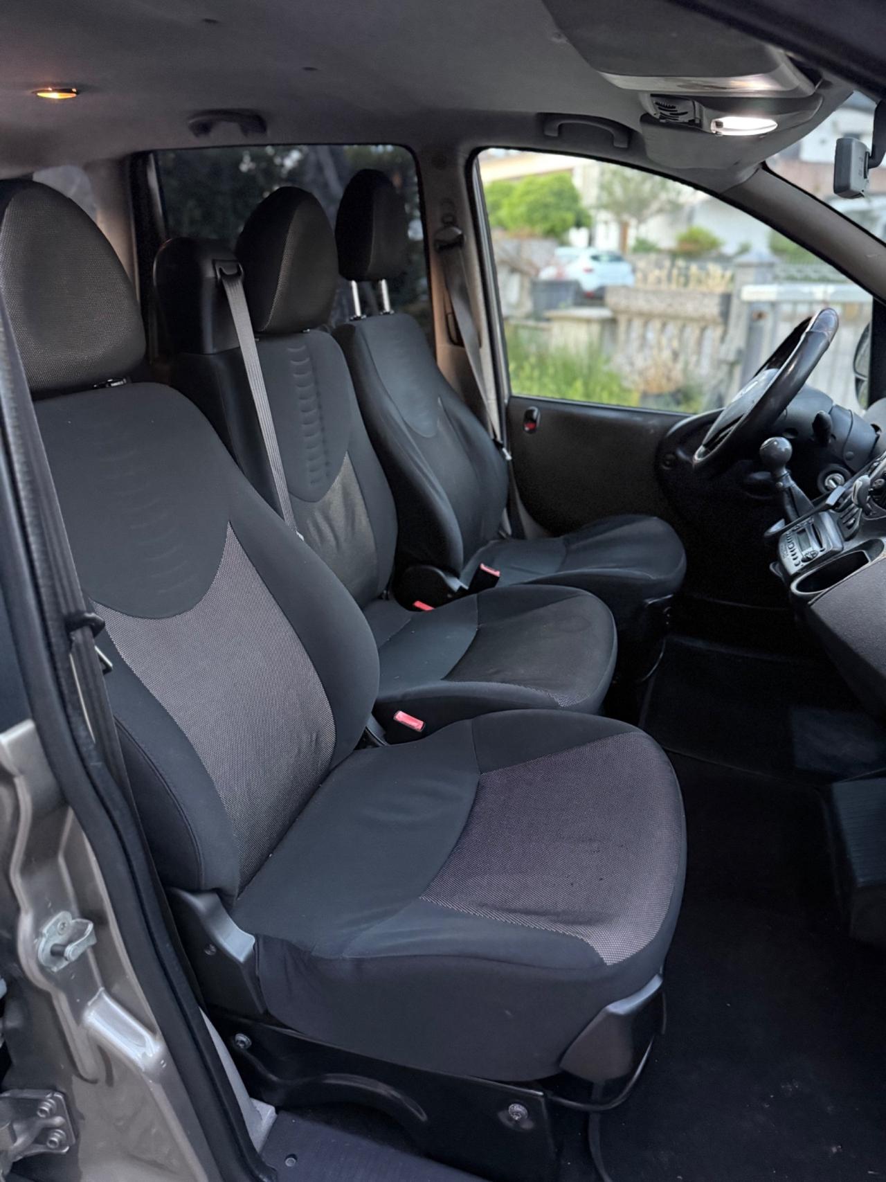 Fiat Multipla Benzina Metano Spaziosa Ed Economica Neopatentati