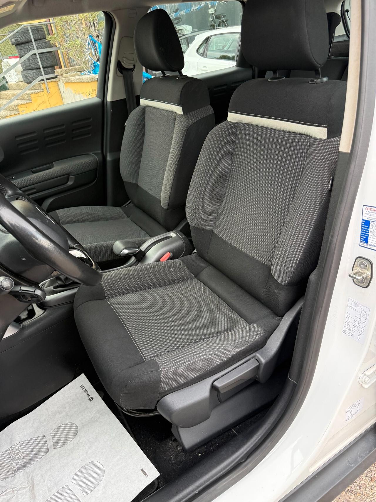 "UNA CHICCA" Citroen C3 Aircross 1.5 HDi 102 cv