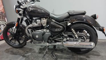 Royal Enfield super meteor 650
