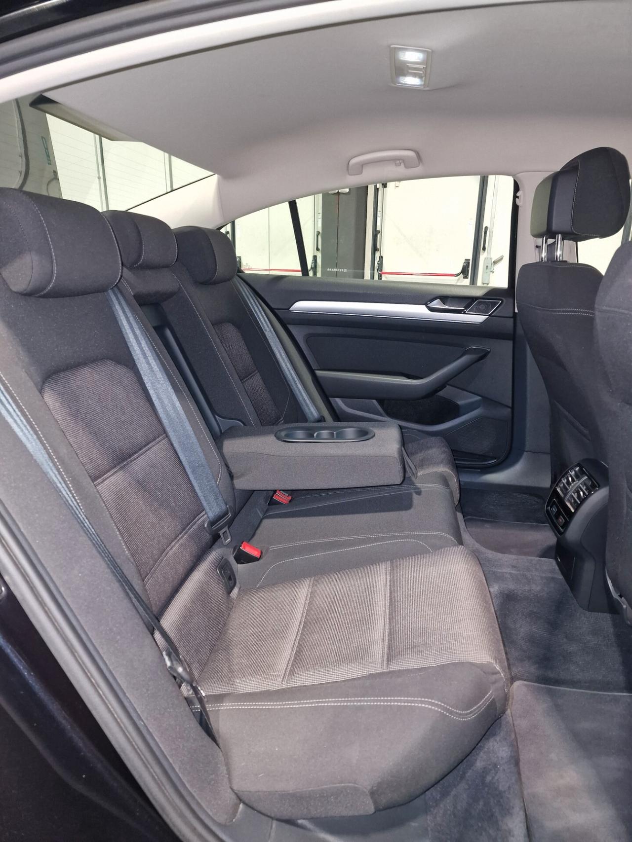 Volkswagen Passat 2.0 TDI Comfortline BlueMotion Technology