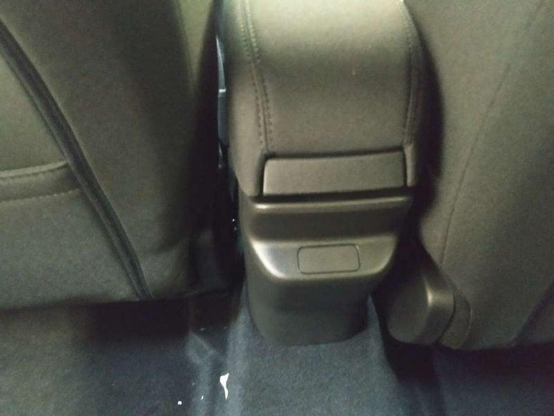 Jeep Avenger 1.2 turbo e-hybrid mhev Longitude fwd 110cv edct6